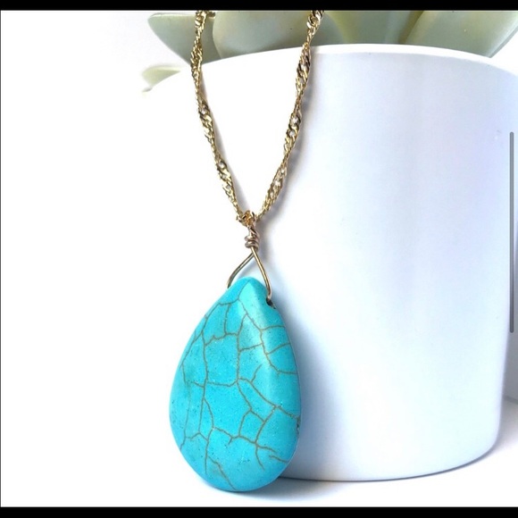 Turquoise simulated stone long women’s boho summer fall necklace - Picture 4 of 5
